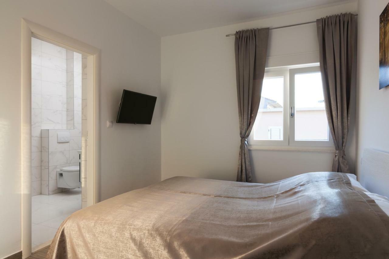 Luxury Villa Aria, Apartment Trogir Zewnętrze zdjęcie